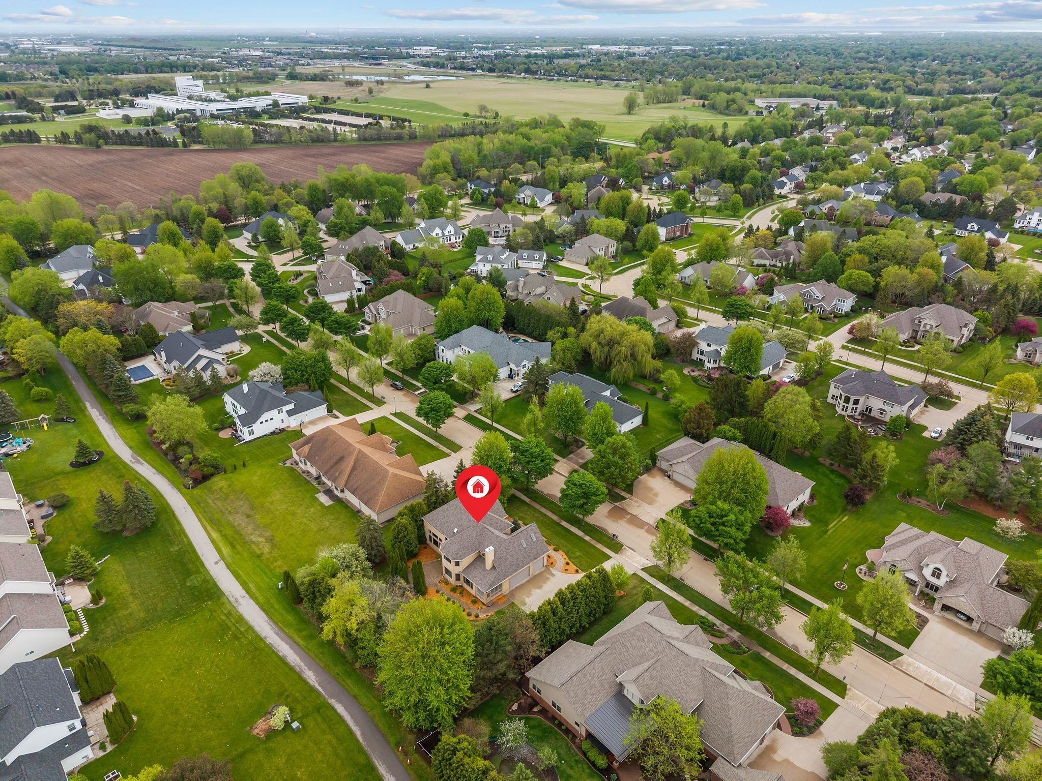 424 E TALLGRASS Drive