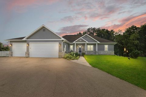 Photo of W2345 BIG BEN Road, EDEN, WI 53019 (MLS # 50320113)