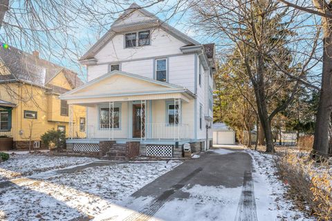 Photo of 1641 JACKSON Street, OSHKOSH, WI 54901 (MLS # 50320022)