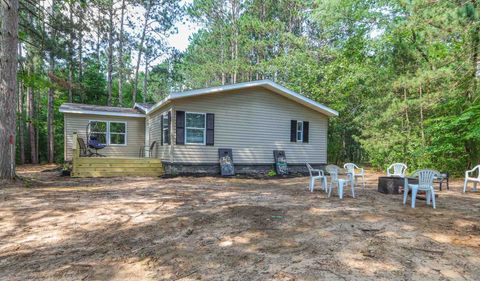 Photo of N1391 MCALLISTER Road, WAUPACA, WI 54981 (MLS # 50313111)
