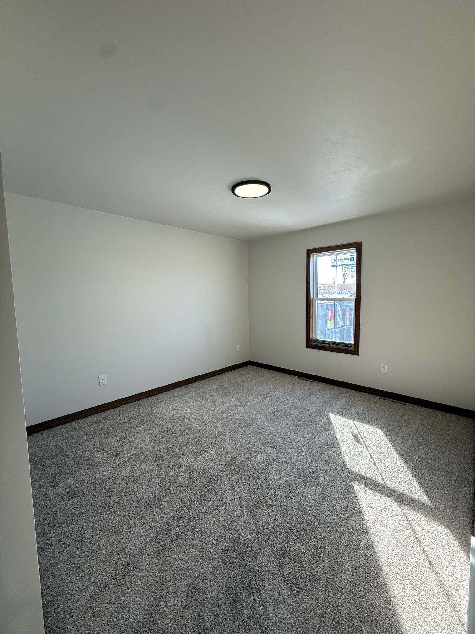 W224 SUNSET VIEW Circle