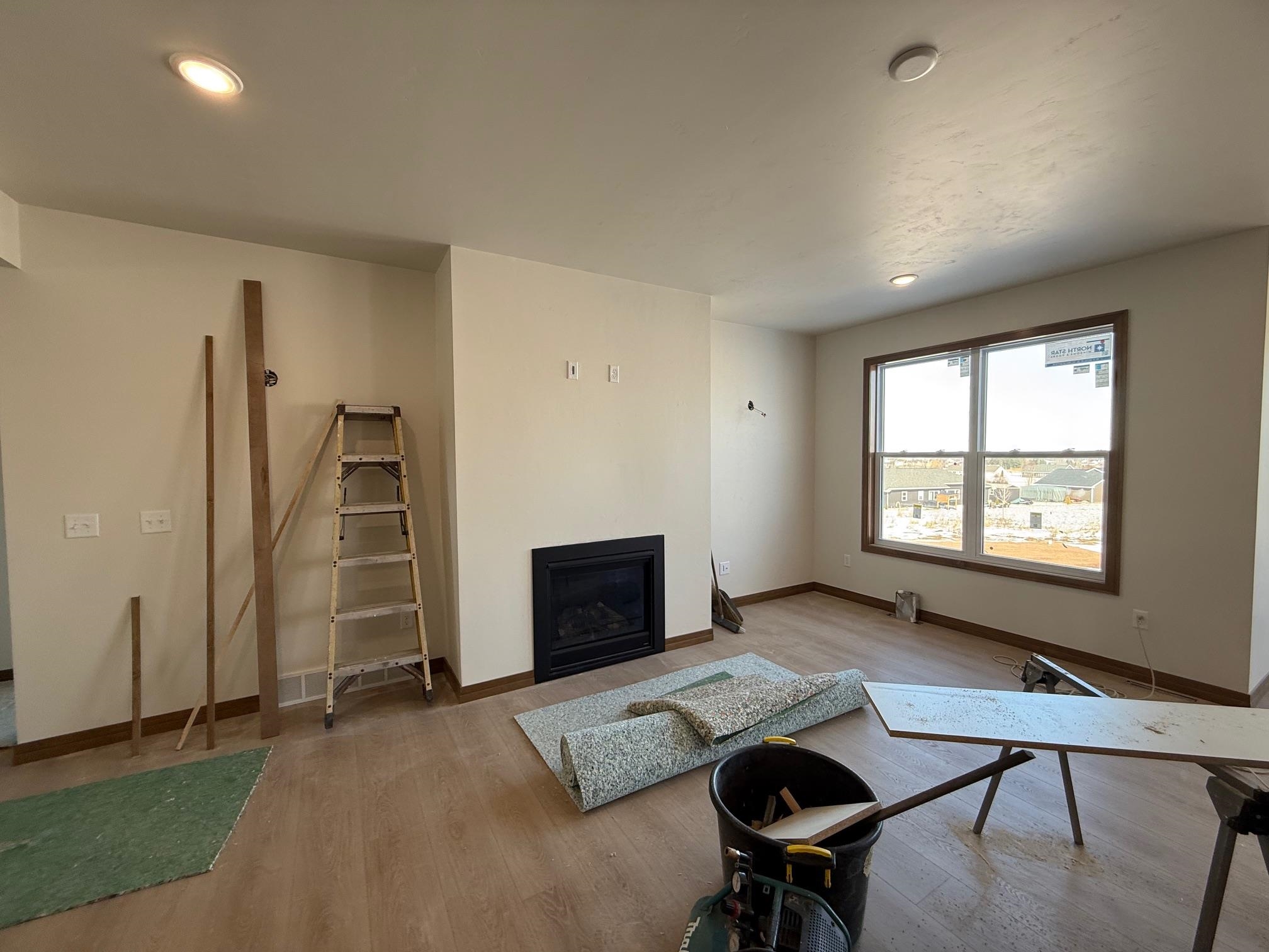 W224 SUNSET VIEW Circle