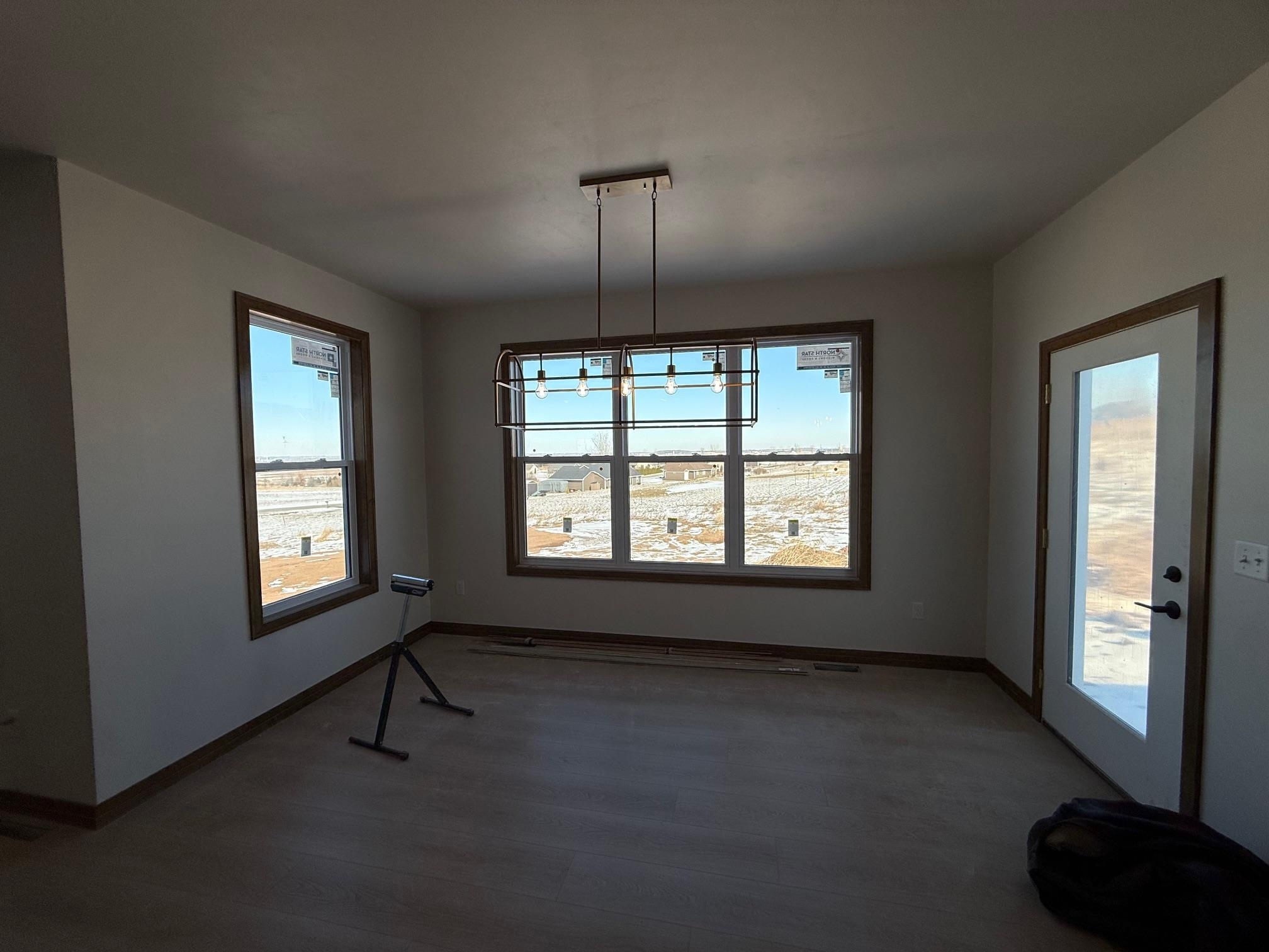 W224 SUNSET VIEW Circle