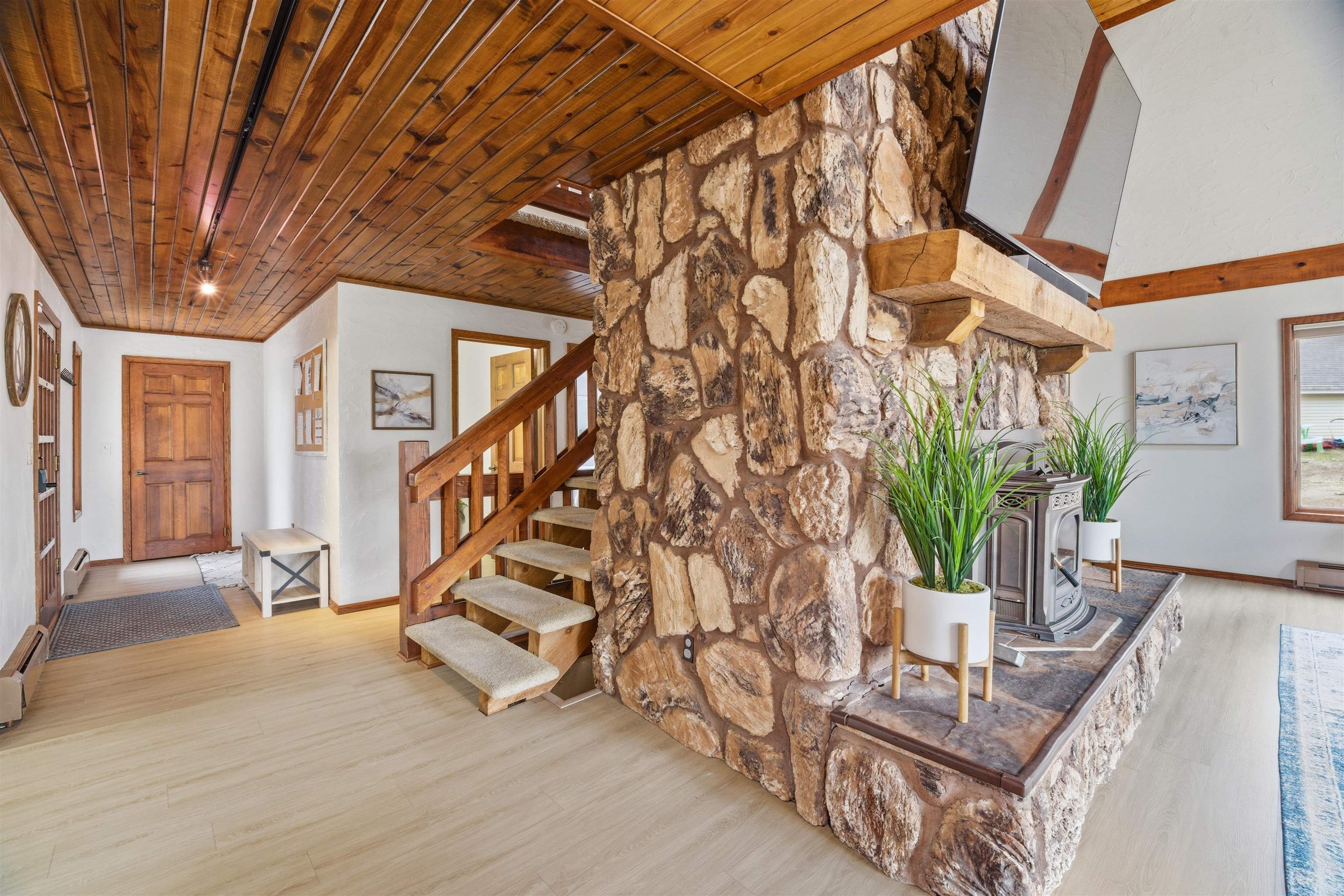 4431 SWALLOW BANKS Lane