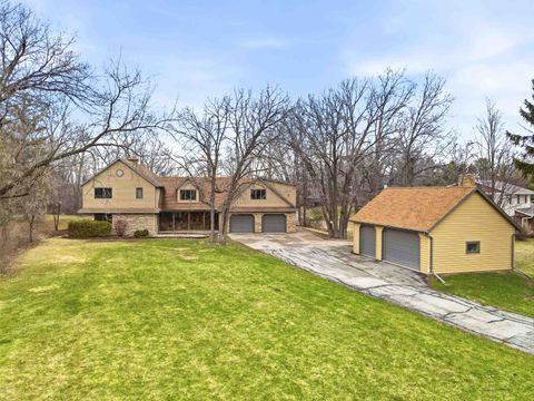 4431 SWALLOW BANKS Lane OSHKOSH WI 54904