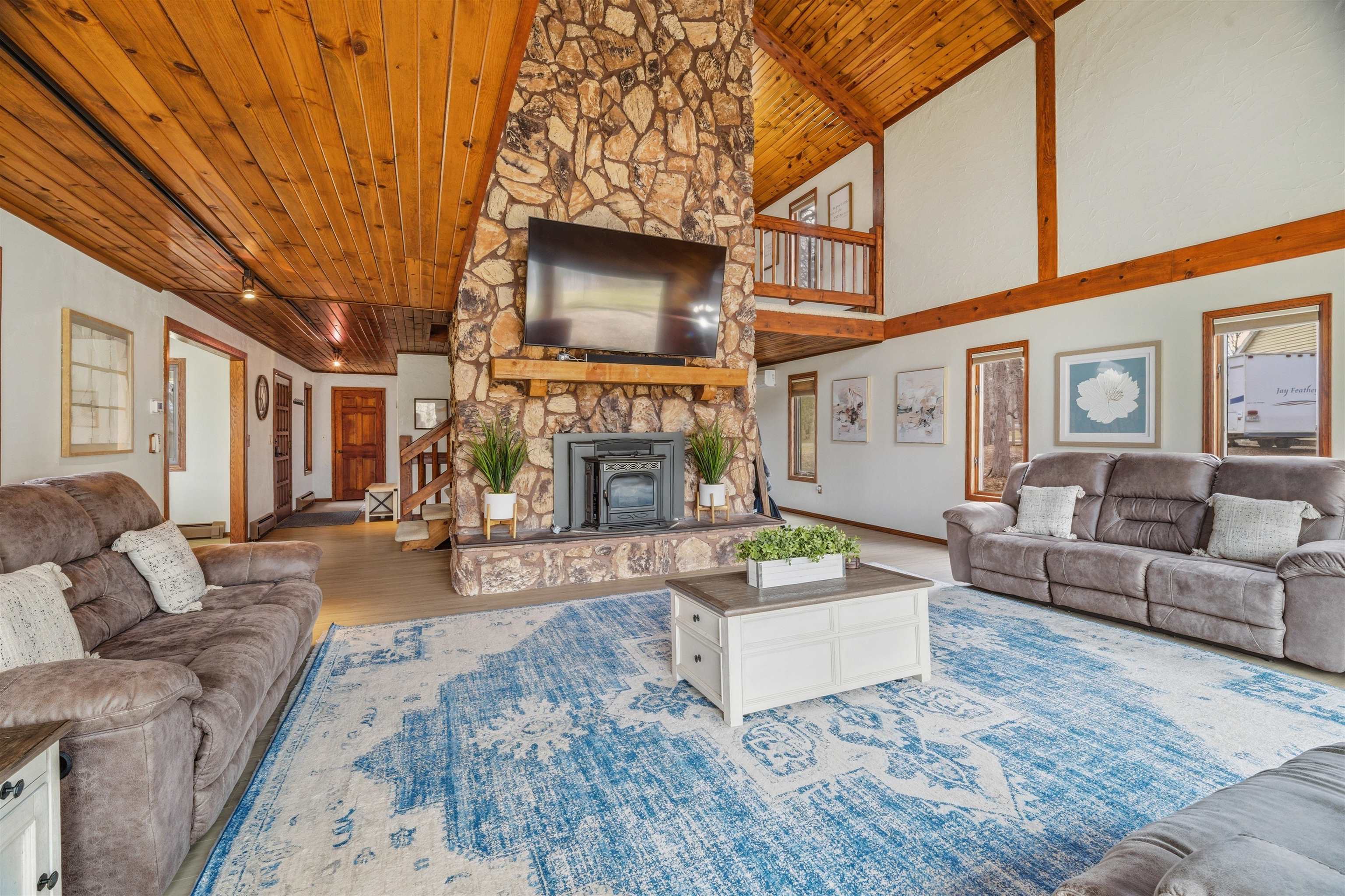 4431 SWALLOW BANKS Lane