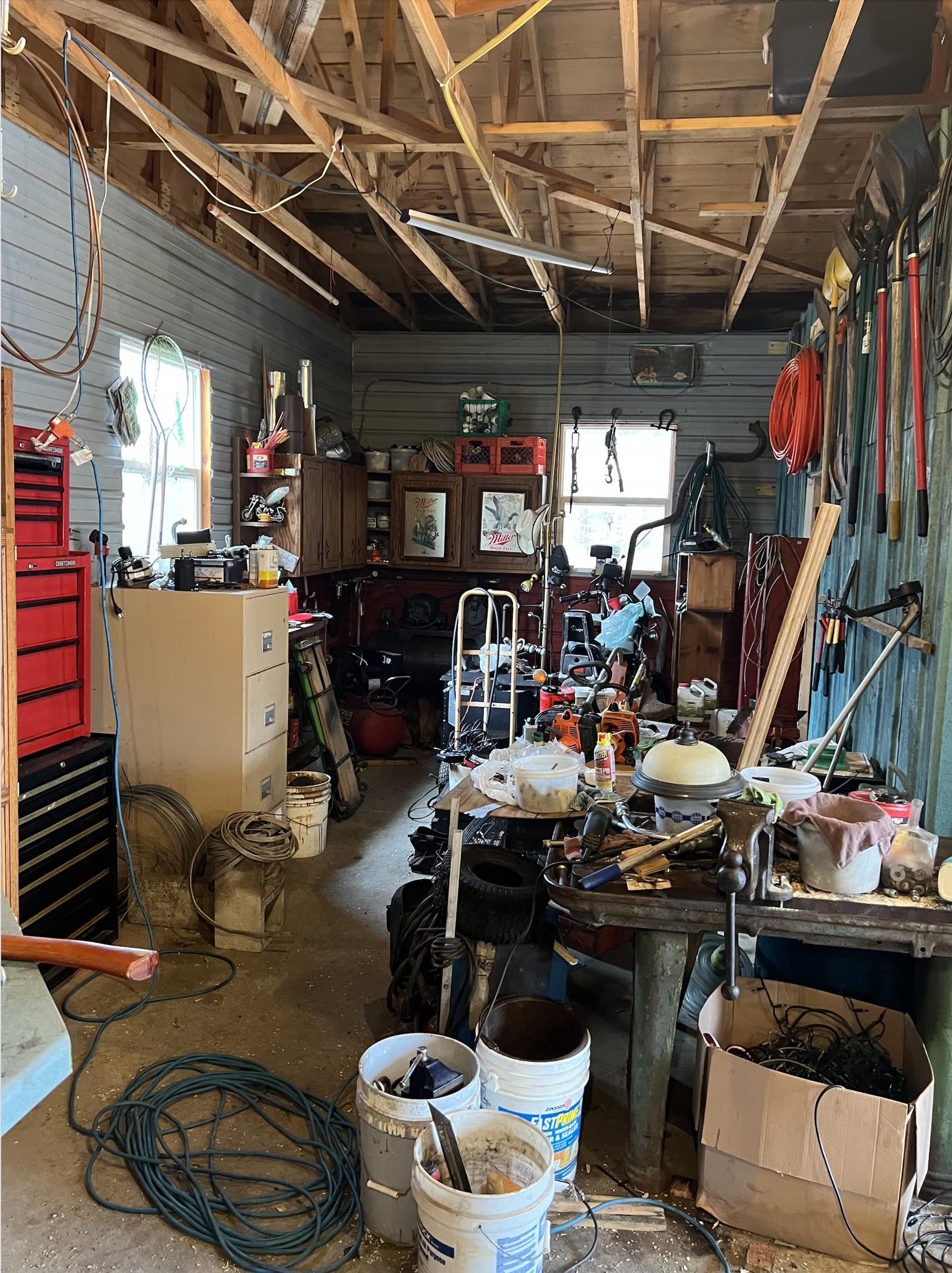 7534 OAK HILLS Drive