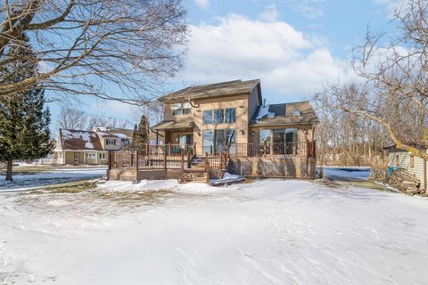 Photo of 6097 E LYNGAAS Road, WINNECONNE, WI 54986 (MLS # 50320639)