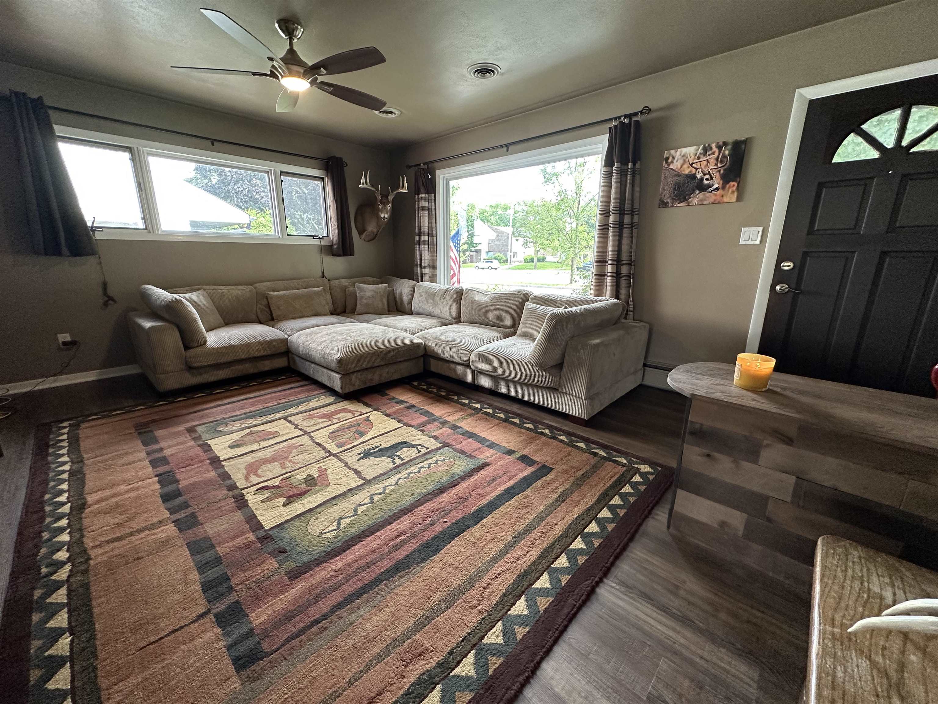 West Allis, Wisconsin 53219, United States, 3 Bedrooms Bedrooms, ,2 BathroomsBathrooms,Residential,Active,194500