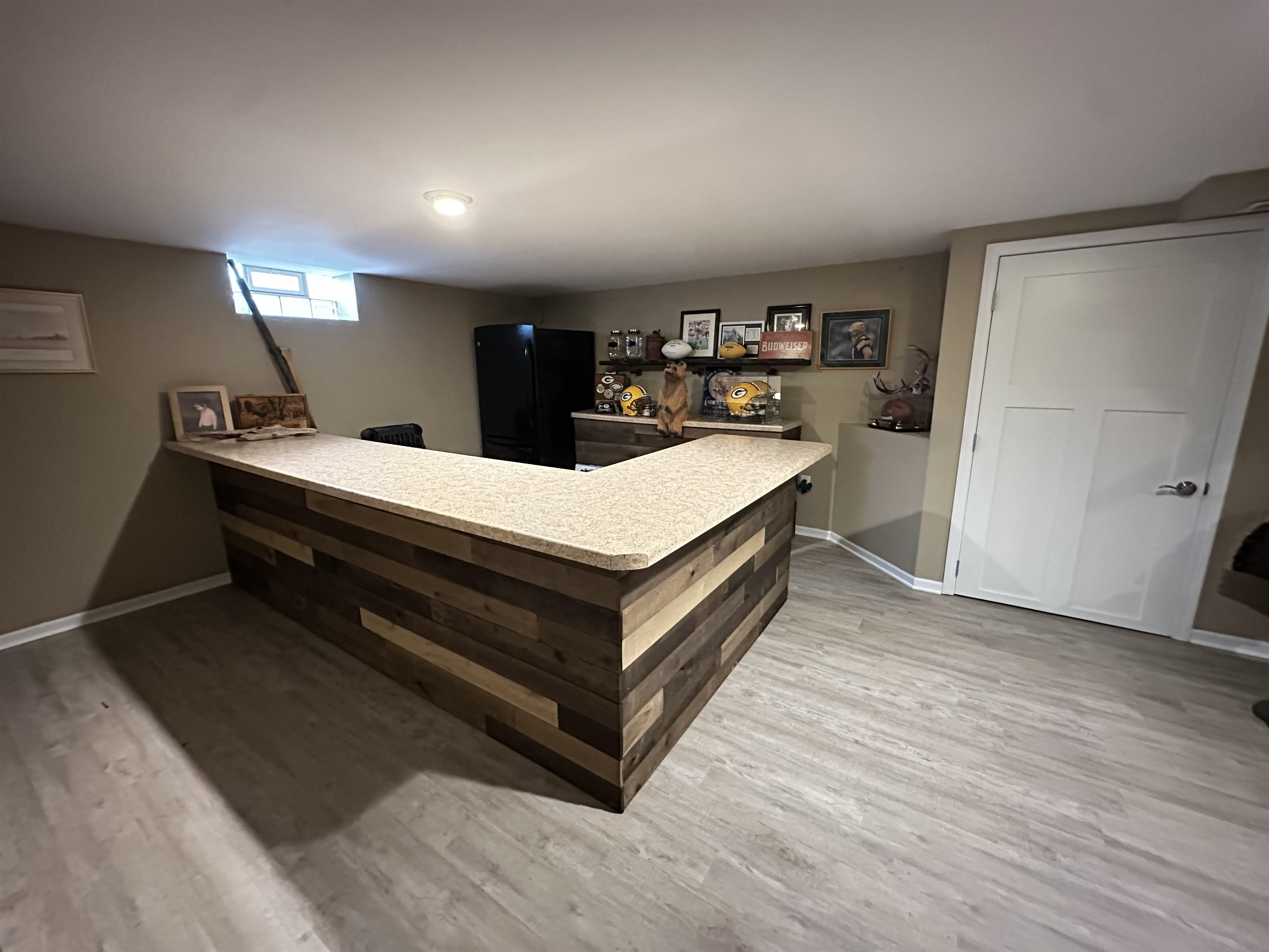 West Allis, Wisconsin 53219, United States, 3 Bedrooms Bedrooms, ,2 BathroomsBathrooms,Residential,Active,194500