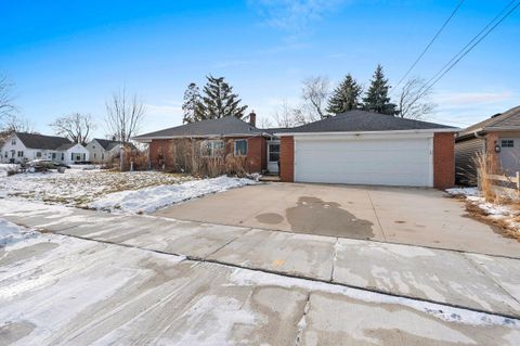 Photo of 134 E BYRD Street, APPLETON, WI 54911 (MLS # 50319961)