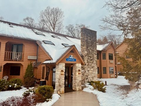 Photo of 7741 STATE HWY 42 #101, EGG HARBOR, WI 54209 (MLS # 50322618)