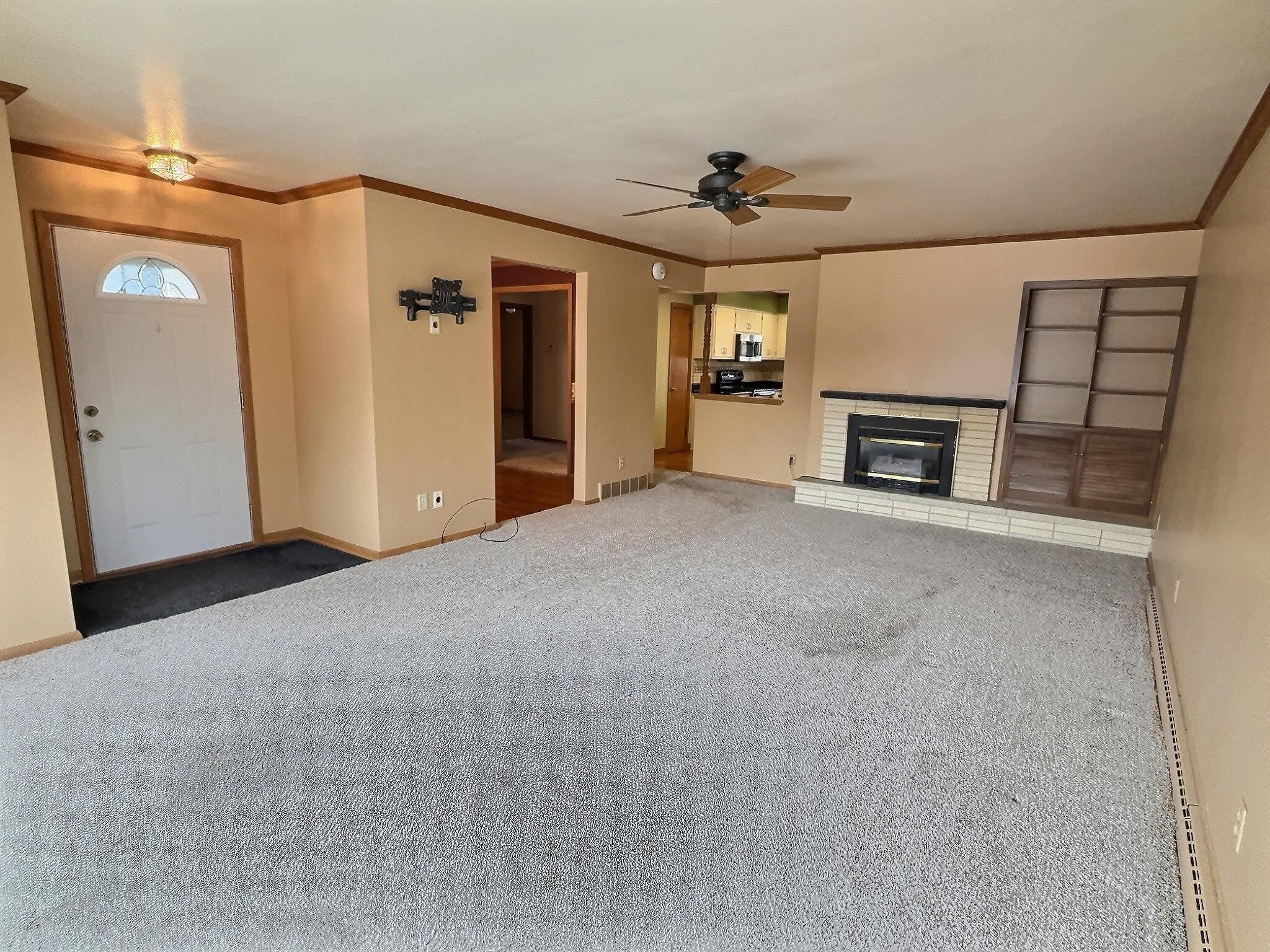 612 S WESTFIELD Street