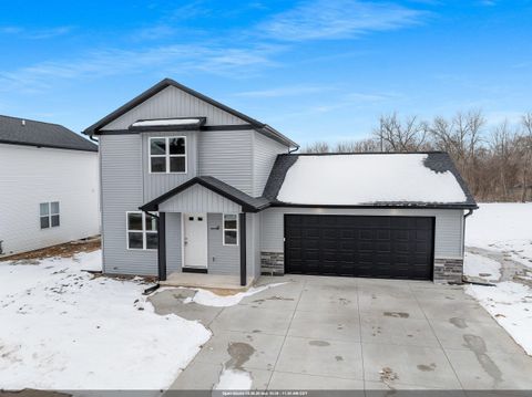 Photo of 431 SCOTT Street, RIPON, WI 54971 (MLS # 50321058)