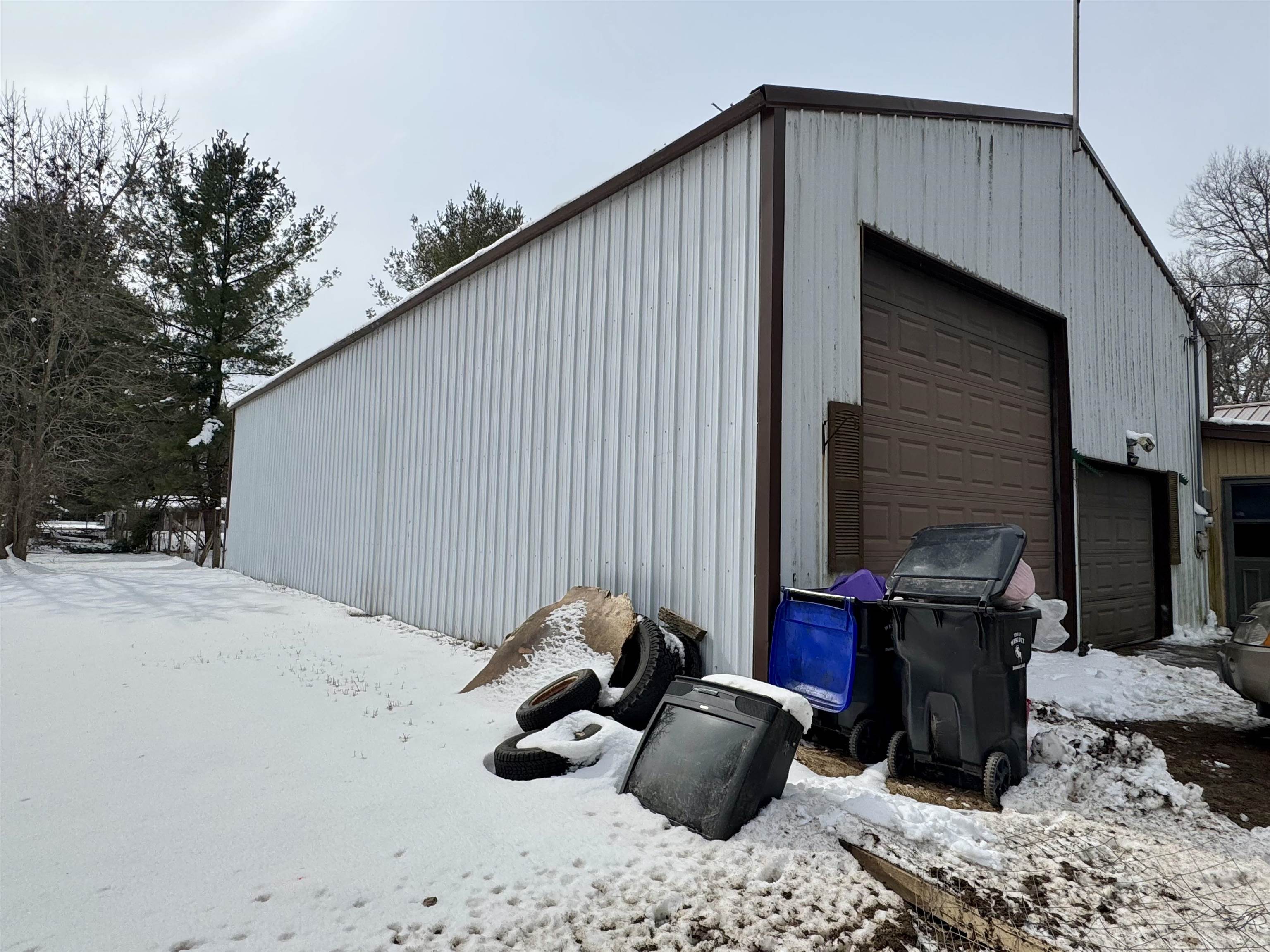 Shawano, Wisconsin 54166, United States, 3 Bedrooms Bedrooms, ,1 BathroomBathrooms,Residential,Pending,94695