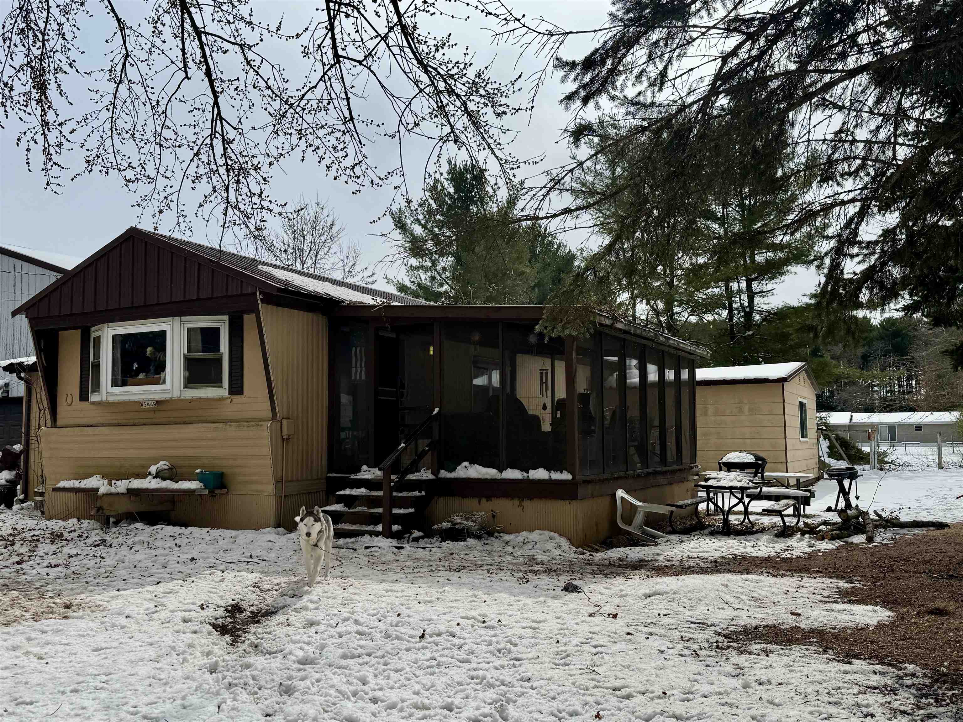 Shawano, Wisconsin 54166, United States, 3 Bedrooms Bedrooms, ,1 BathroomBathrooms,Residential,Pending,94695