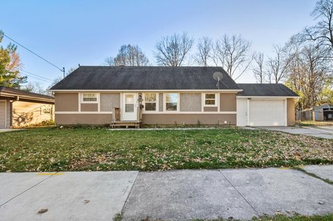 Photo of 1243 GRANT Street, GREEN BAY, WI 54303 (MLS # 50318352)