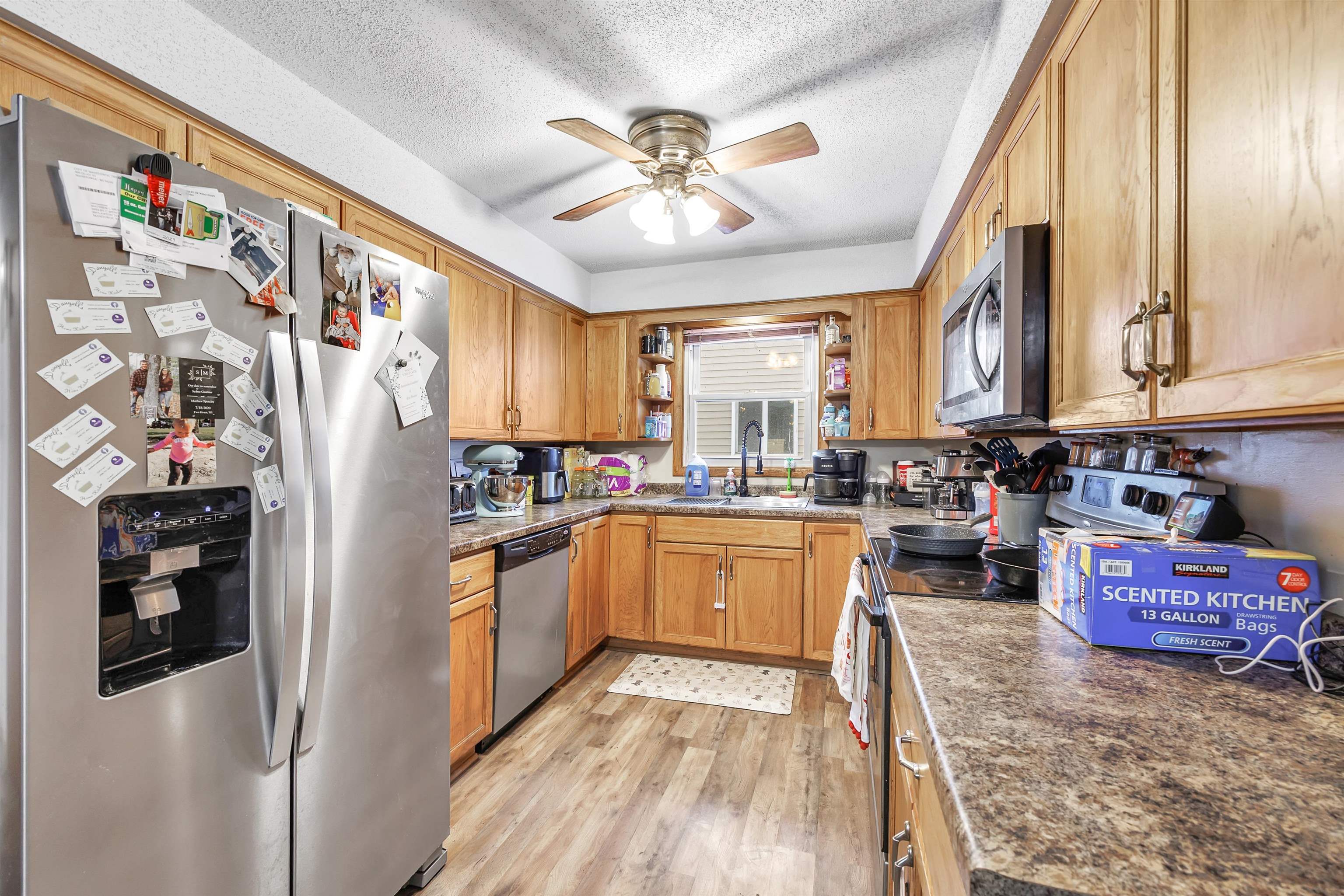 Manitowoc, Wisconsin 54220, United States, 3 Bedrooms Bedrooms, ,2 BathroomsBathrooms,Residential,Active,255497