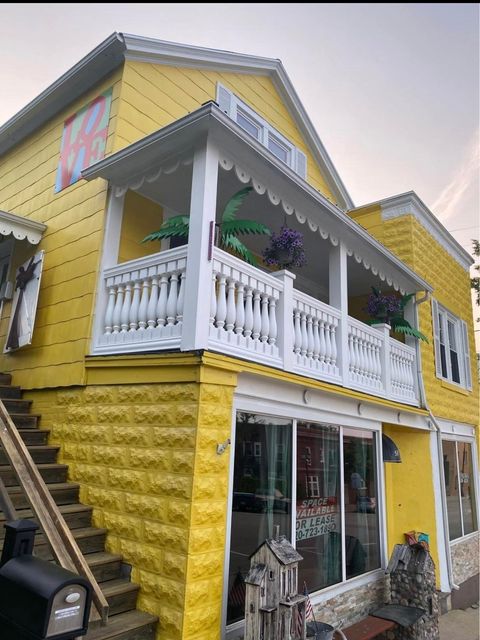 Photo of 517 MILWAUKEE Street, KEWAUNEE, WI 54216 (MLS # 50321883)