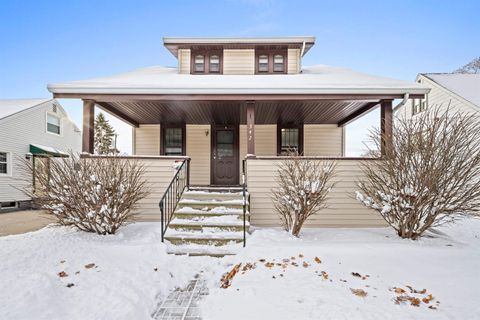 Photo of 342 E 9TH Street, FOND DU LAC, WI 54935 (MLS # 50319706)