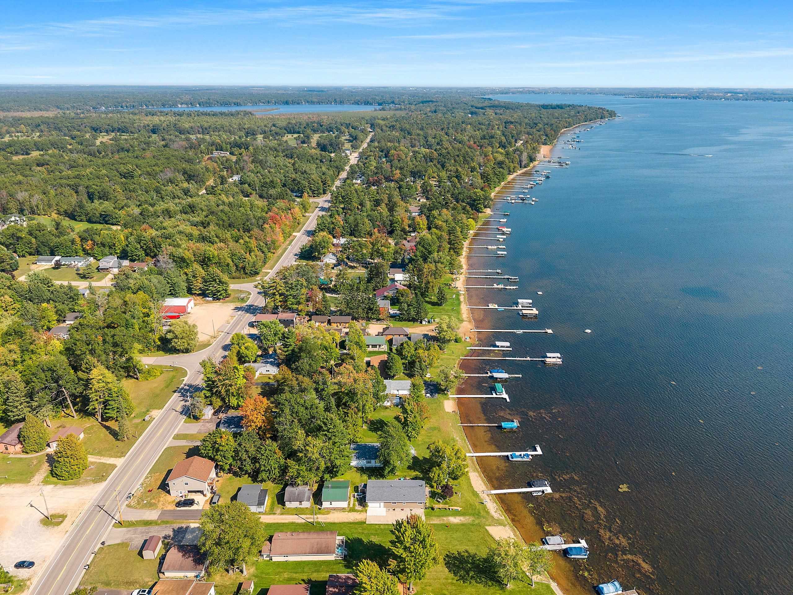 Shawano, Wisconsin 54166, United States, 2 Bedrooms Bedrooms, ,2 BathroomsBathrooms,Residential,Active,210997