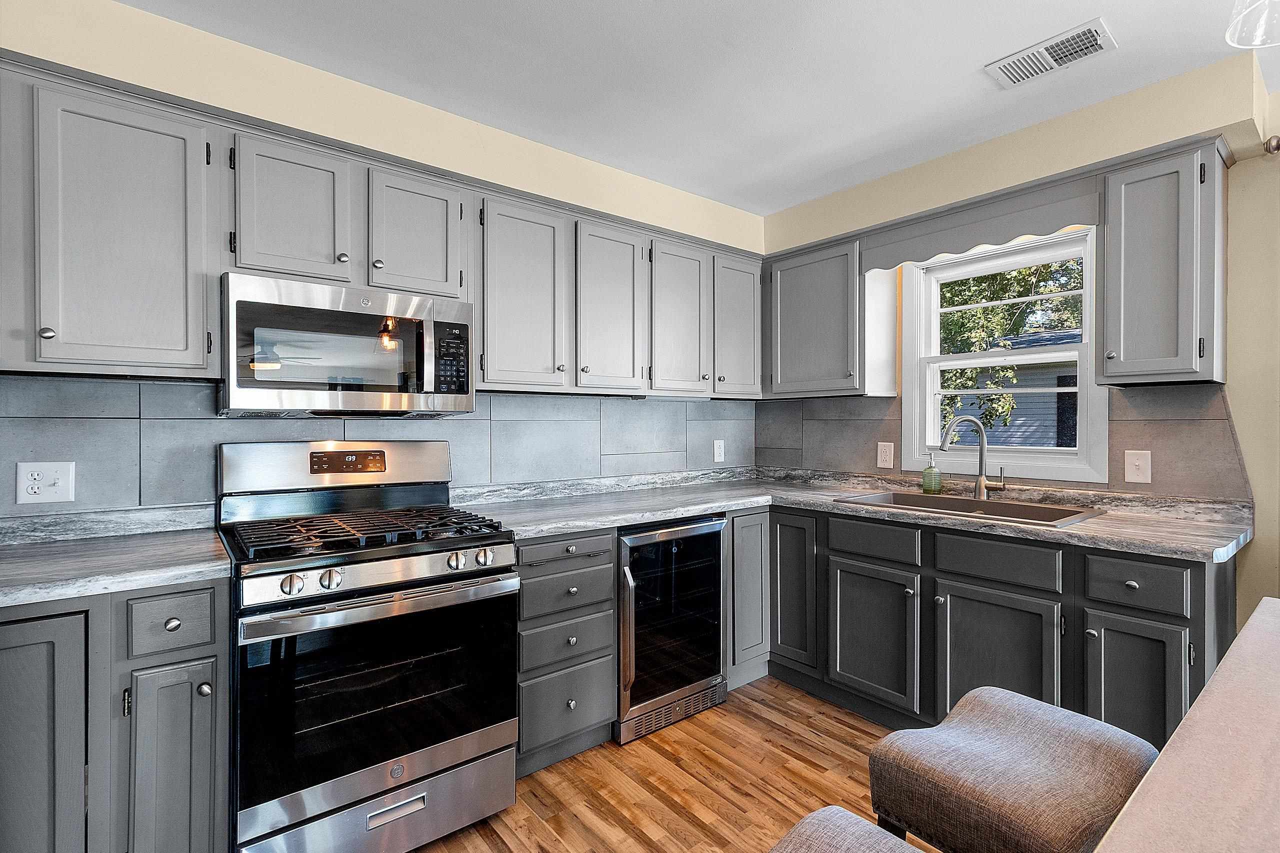 Shawano, Wisconsin 54166, United States, 2 Bedrooms Bedrooms, ,2 BathroomsBathrooms,Residential,Active,210997