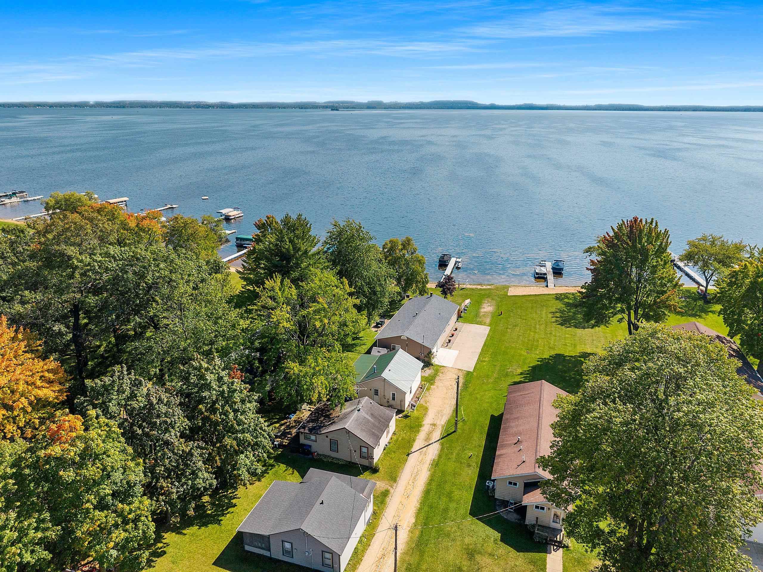 Shawano, Wisconsin 54166, United States, 2 Bedrooms Bedrooms, ,2 BathroomsBathrooms,Residential,Active,210997