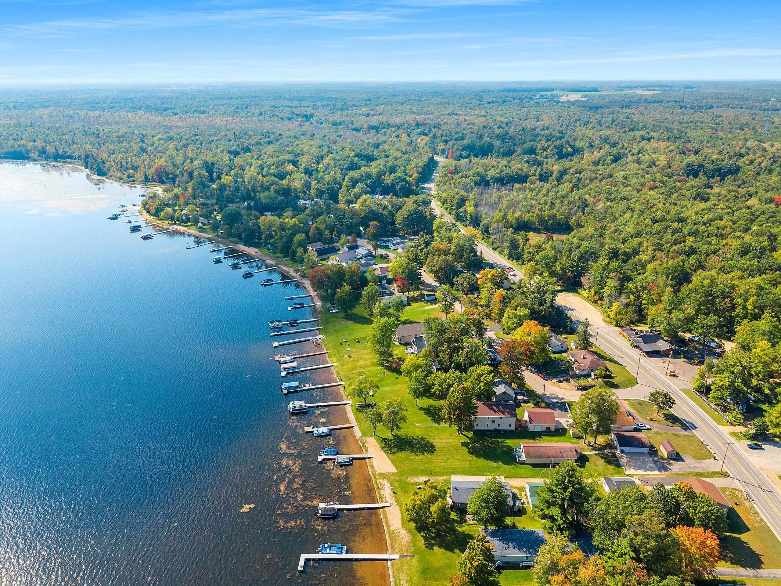 Shawano, Wisconsin 54166, United States, 2 Bedrooms Bedrooms, ,2 BathroomsBathrooms,Residential,Active,210997