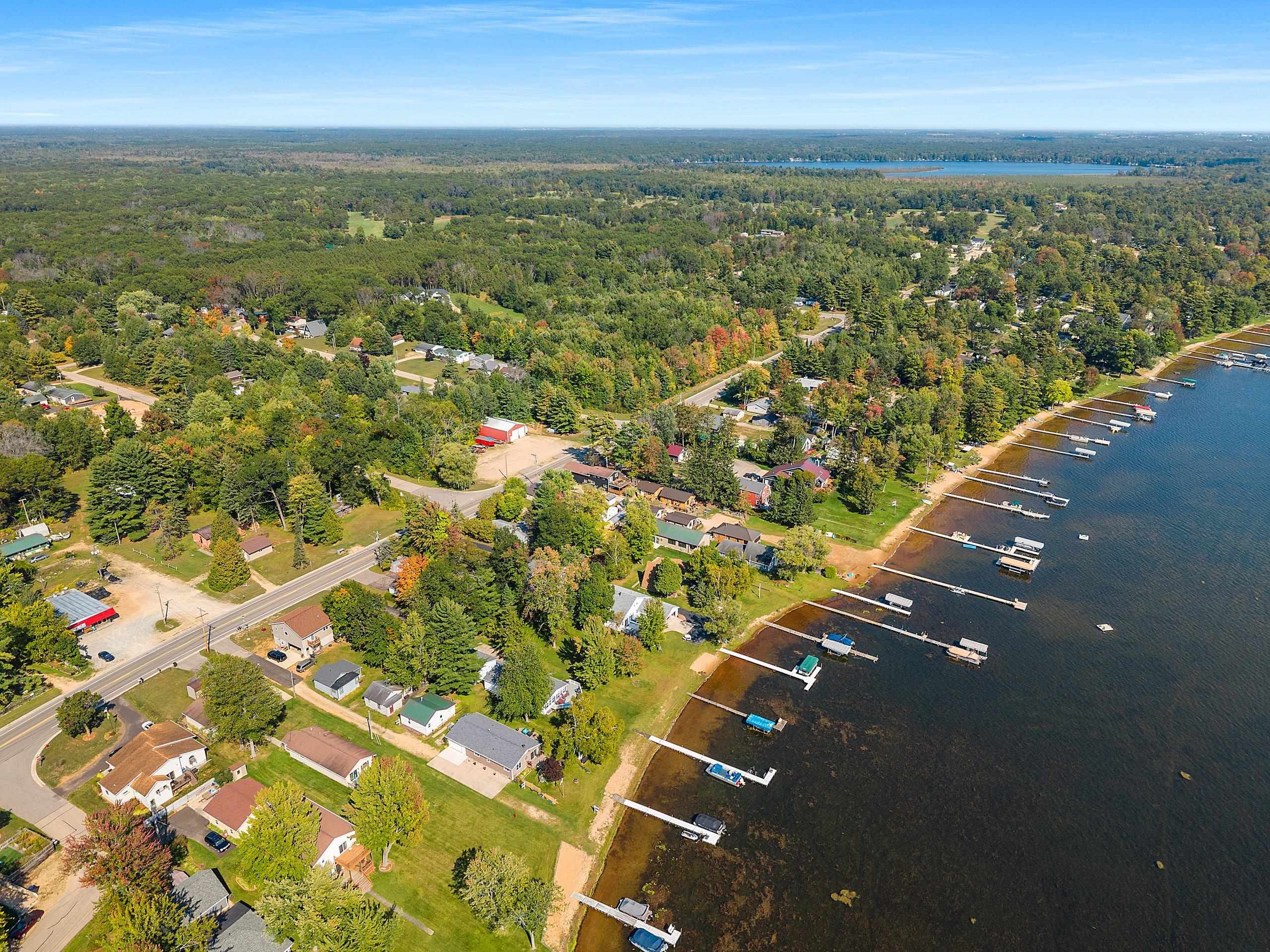 Shawano, Wisconsin 54166, United States, 2 Bedrooms Bedrooms, ,2 BathroomsBathrooms,Residential,Active,210997