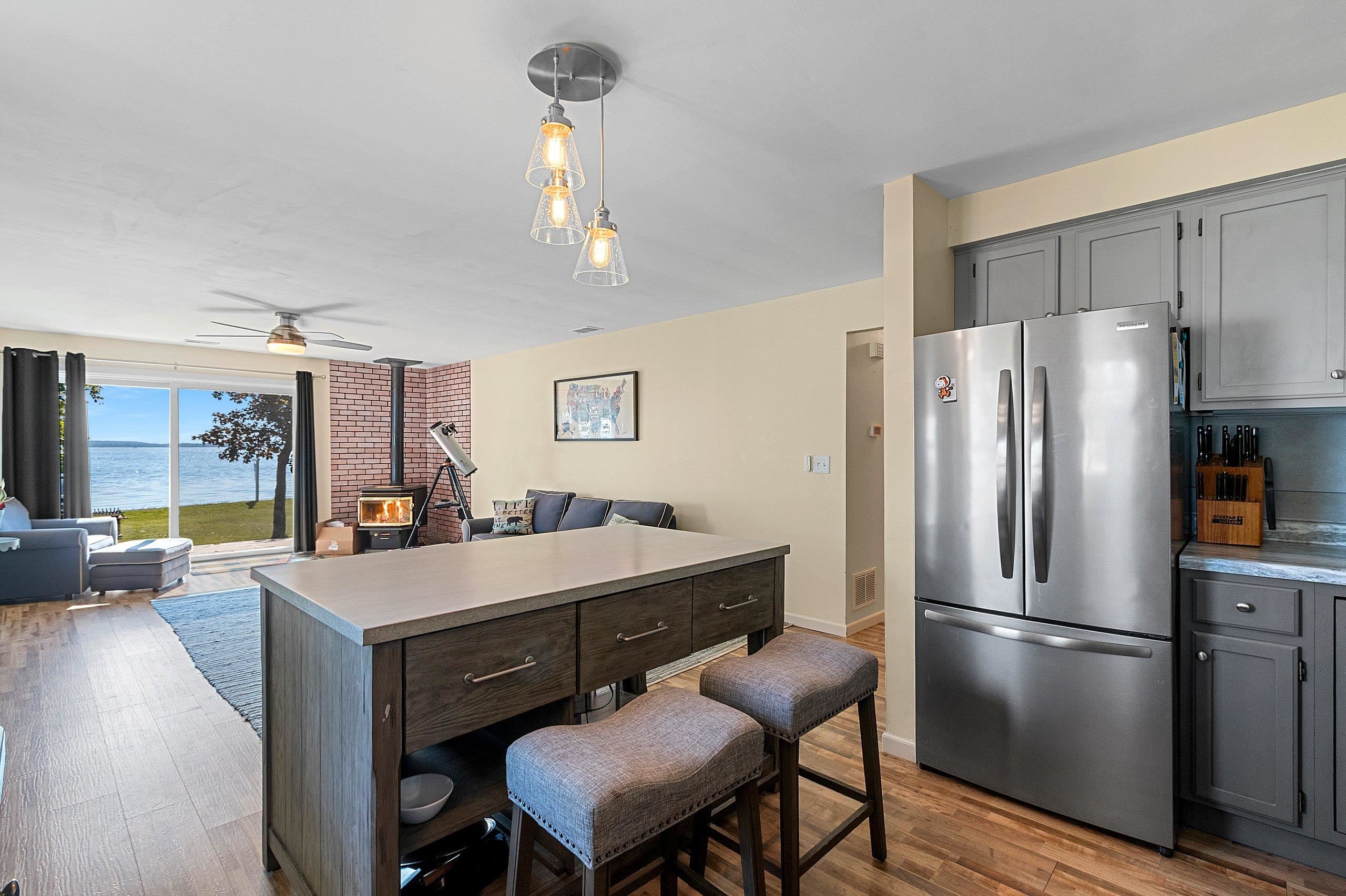 Shawano, Wisconsin 54166, United States, 2 Bedrooms Bedrooms, ,2 BathroomsBathrooms,Residential,Active,210997