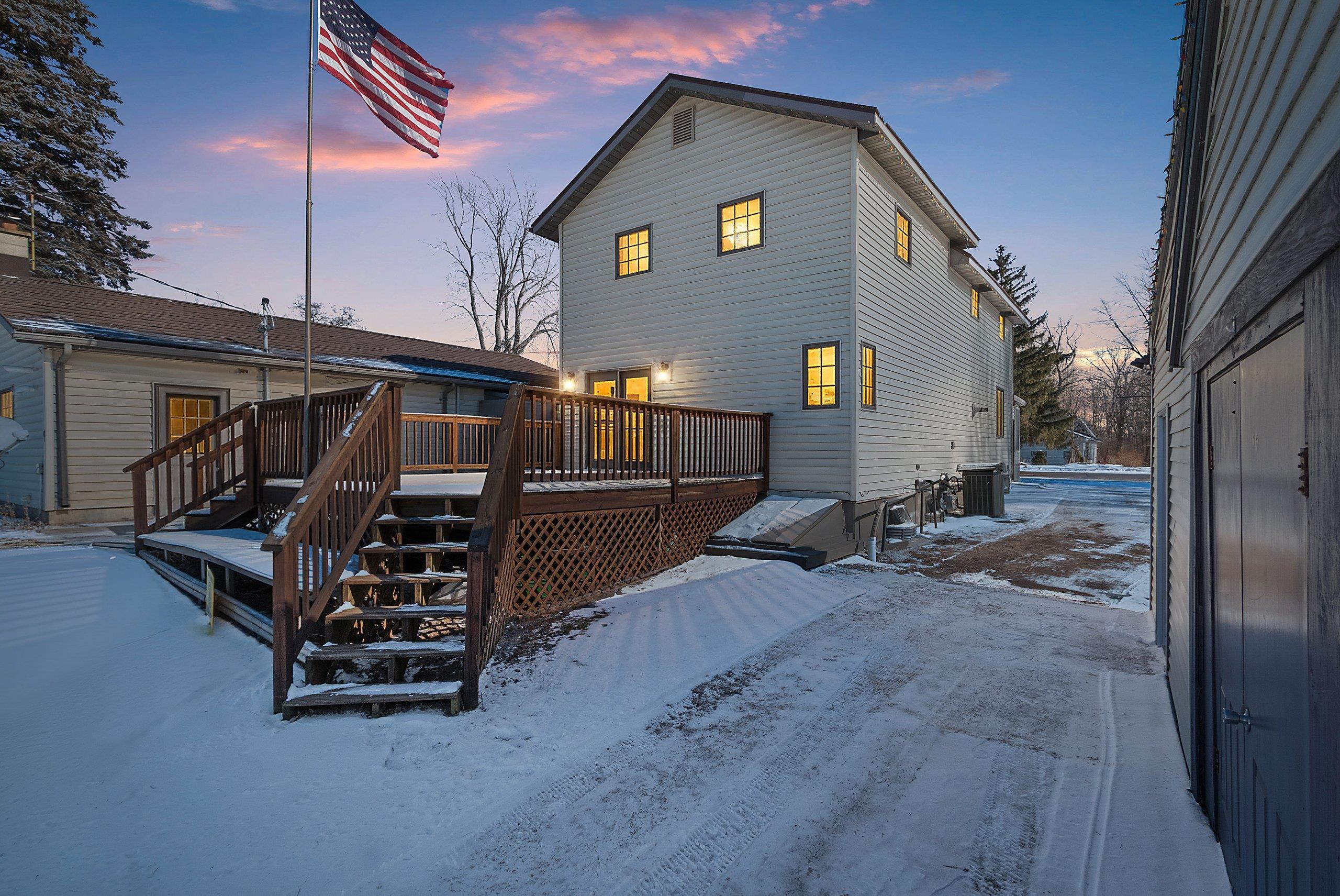 309 S WARRINGTON Avenue