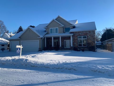 Photo of 1606 S CARVER Lane, APPLETON, WI 54914 (MLS # 50316699)