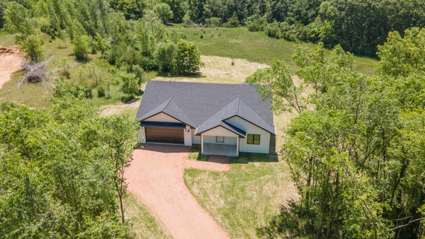 1043 E TAPLIN DR, WAUTOMA, WI 54982 - Image 86b3c2e95908caadf4ed032aea754f7c/3478483891