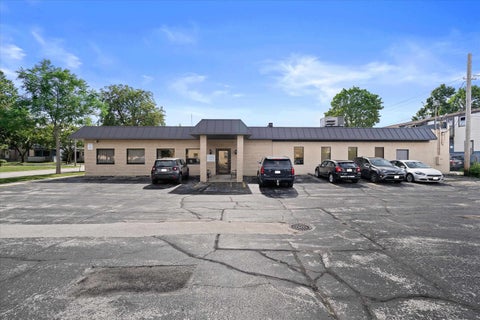 Photo of 301 N JACKSON Street, GREEN BAY, WI 54301 (MLS # 50332934)