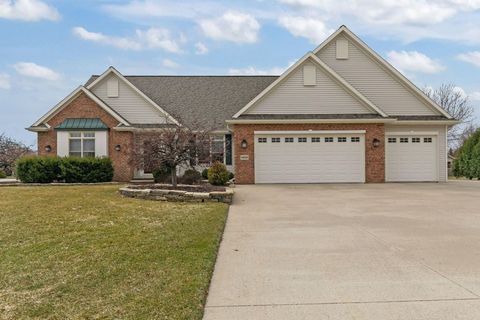 Photo of W6569 RICKEY Lane, GREENVILLE, WI 54942 (MLS # 50323377)