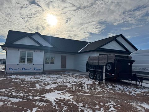 Photo of 2041 RED FOX Lane, KAUKAUNA, WI 54130 (MLS # 50320040)