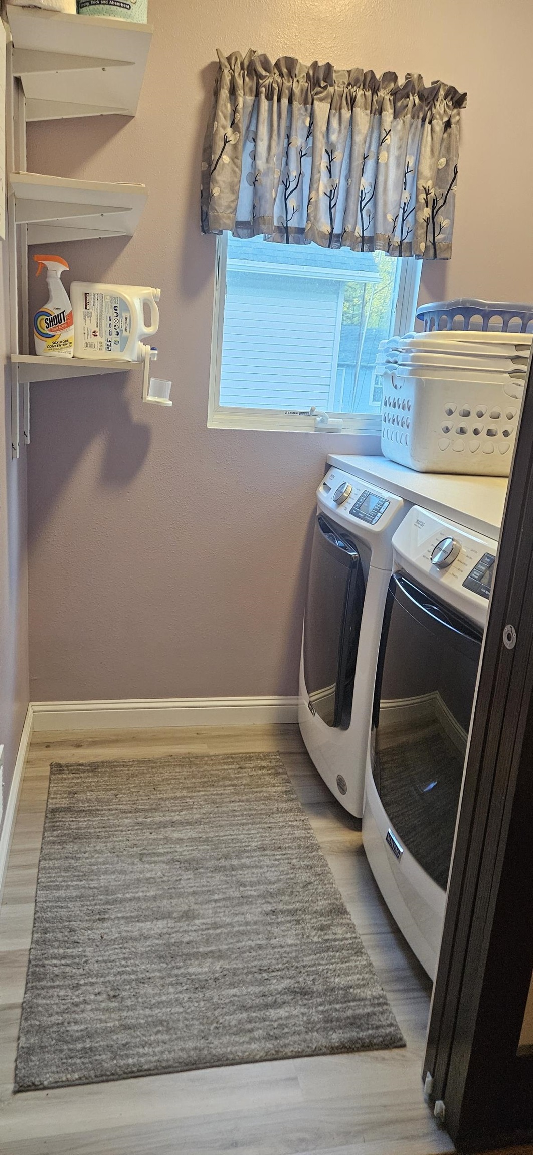 Oshkosh, Wisconsin 54901, United States, 4 Bedrooms Bedrooms, ,2 BathroomsBathrooms,Residential,Active,129601