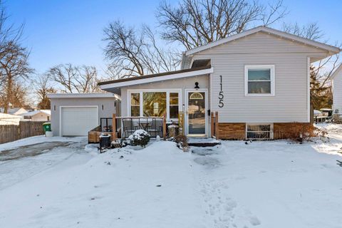 Photo of 1155 S NORWOOD Avenue, GREEN BAY, WI 54304 (MLS # 50320534)