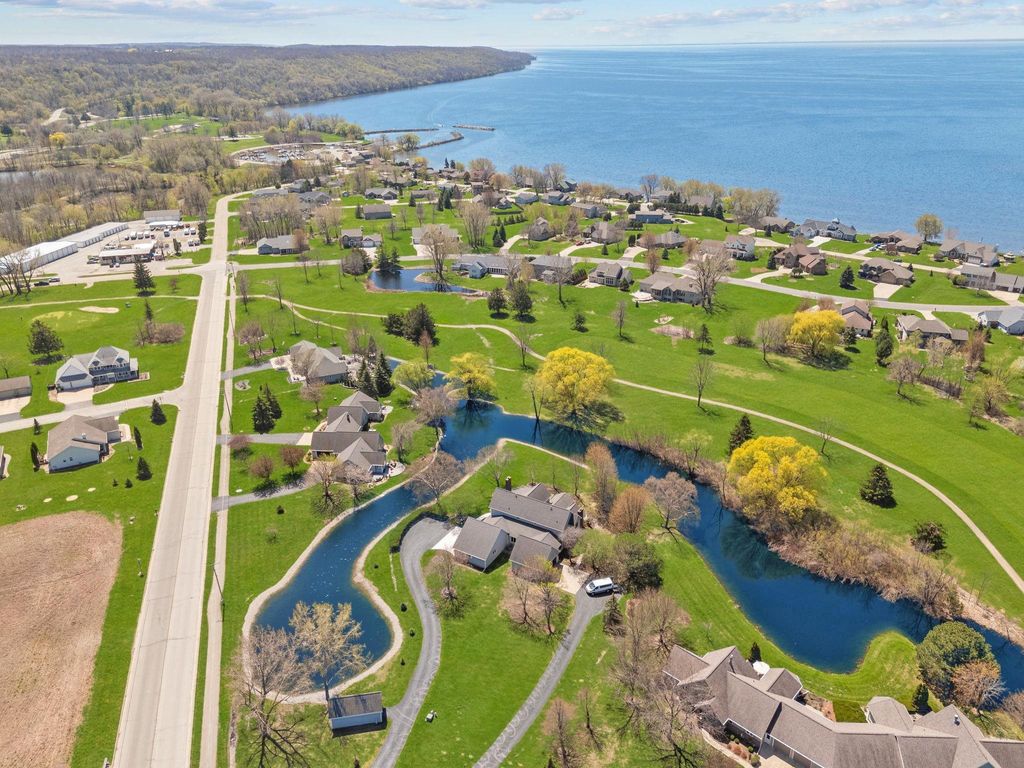 Photo of N7711 PIGEON Road, SHERWOOD, WI 54169 (MLS # 50307963)