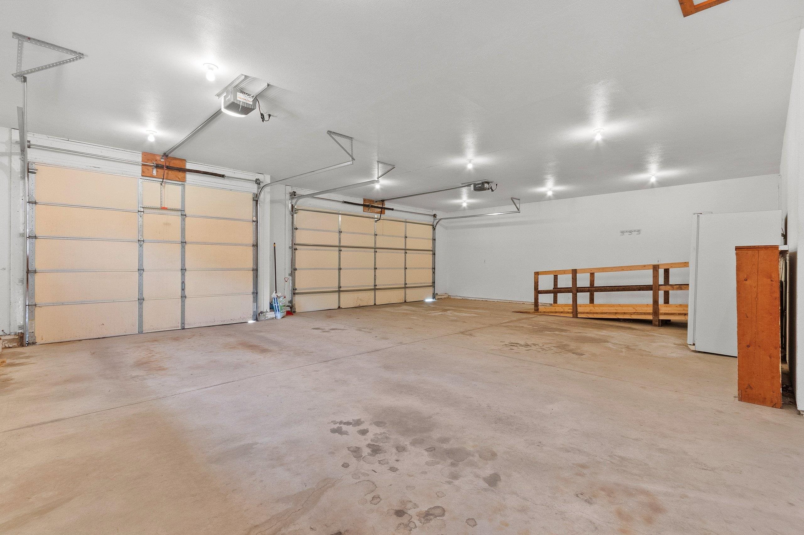 Clintonville, Wisconsin 54929, United States, 4 Bedrooms Bedrooms, ,4 BathroomsBathrooms,Residential,Active,171834