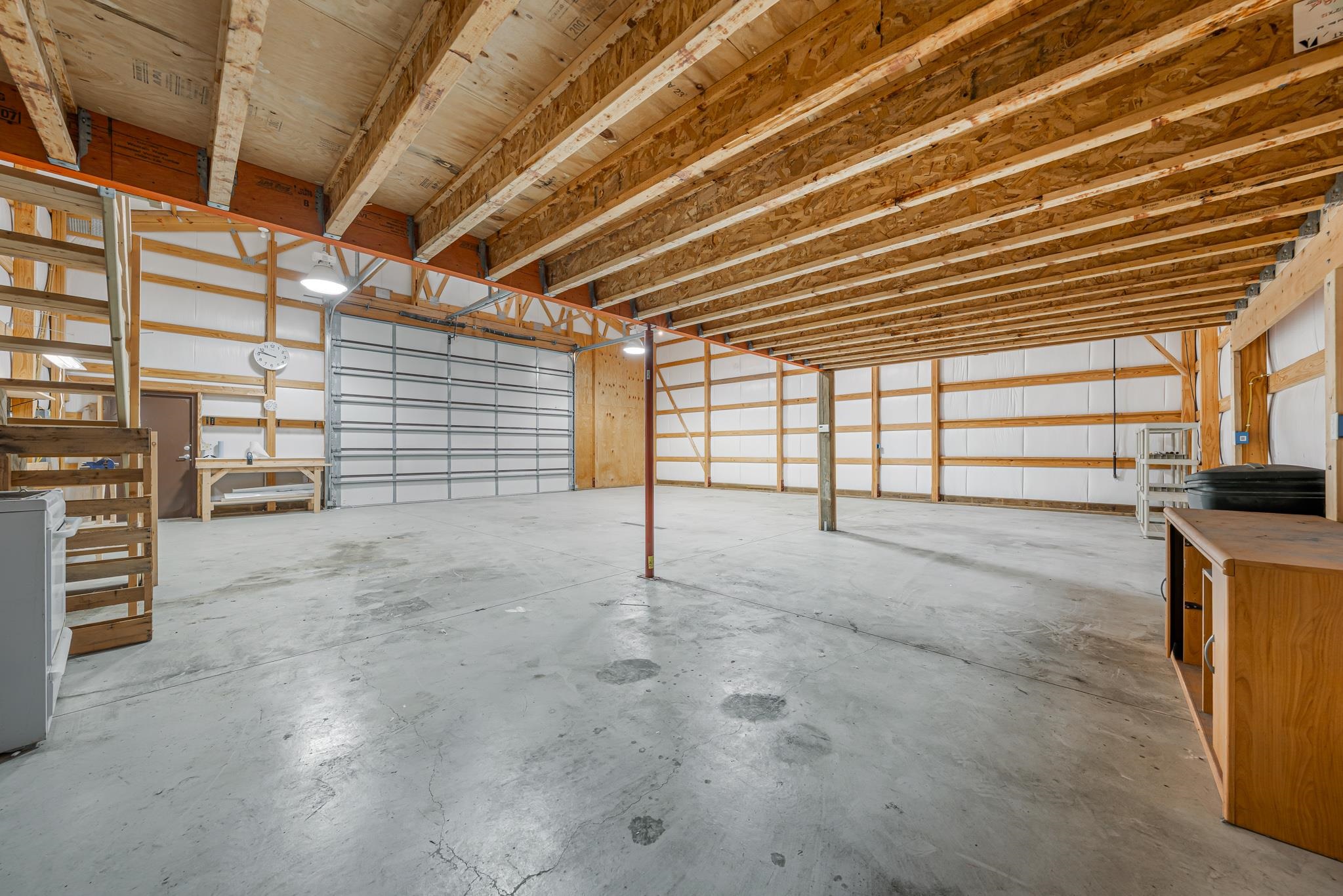 1094 FERNANDO Drive B-19