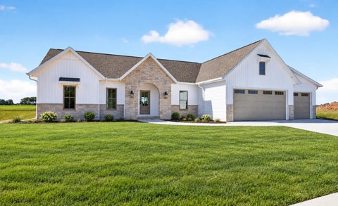 Photo of 1609 TORCHWOOD Trail, DE PERE, WI 54115 (MLS # 50332873)