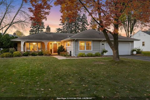 Photo of 1717 S CONNELL Street, APPLETON, WI 54914 (MLS # 50319105)