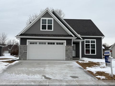 Photo of N9359 GEMSTONE Court, APPLETON, WI 54915 (MLS # 50315042)