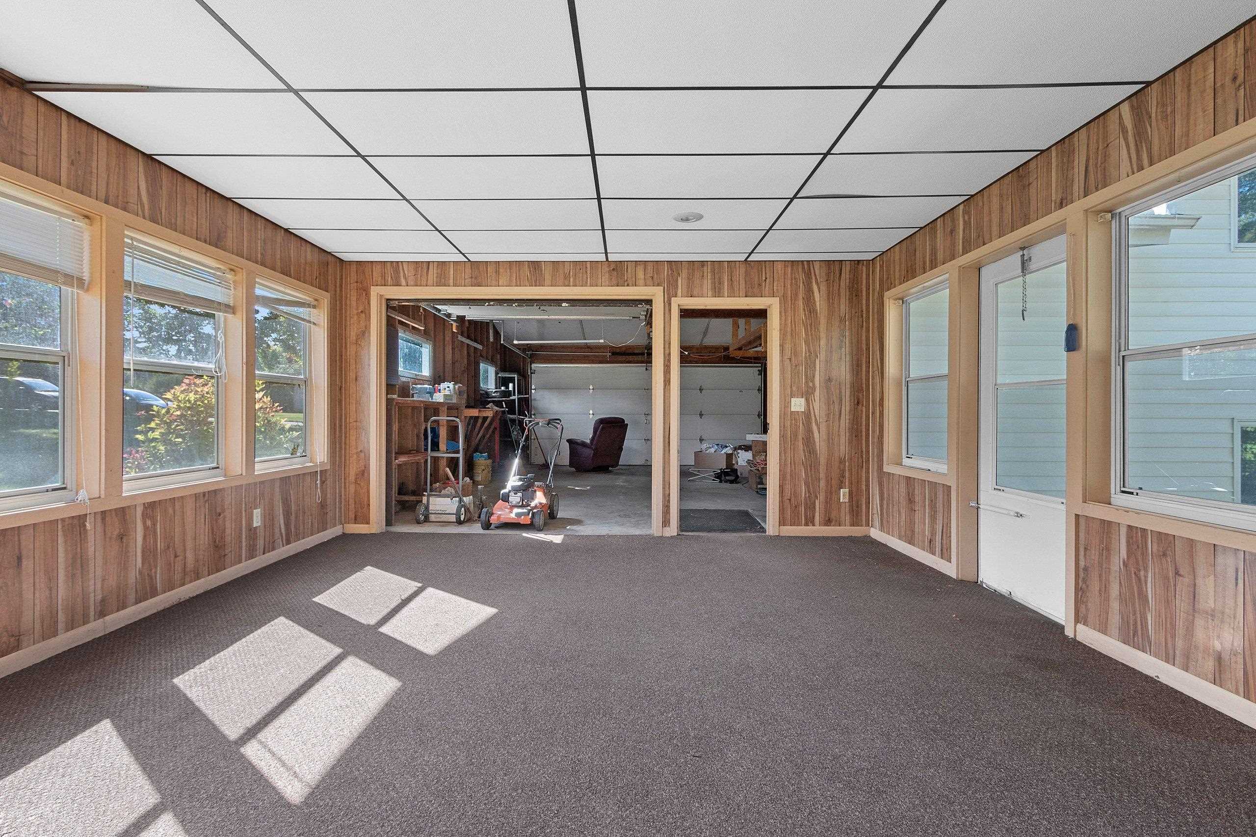 Shawano, Wisconsin 54166, United States, 4 Bedrooms Bedrooms, ,2 BathroomsBathrooms,Residential,Active,219901