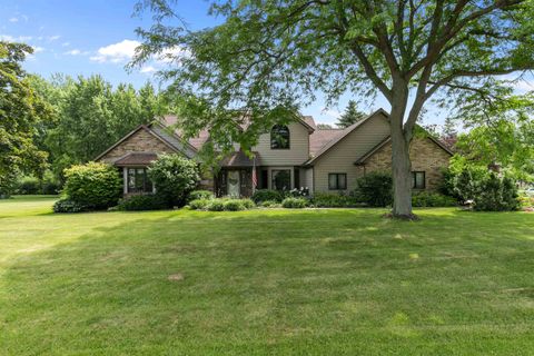Photo of N7760 PALISADES Trail, SHERWOOD, WI 54169 (MLS # 50314351)