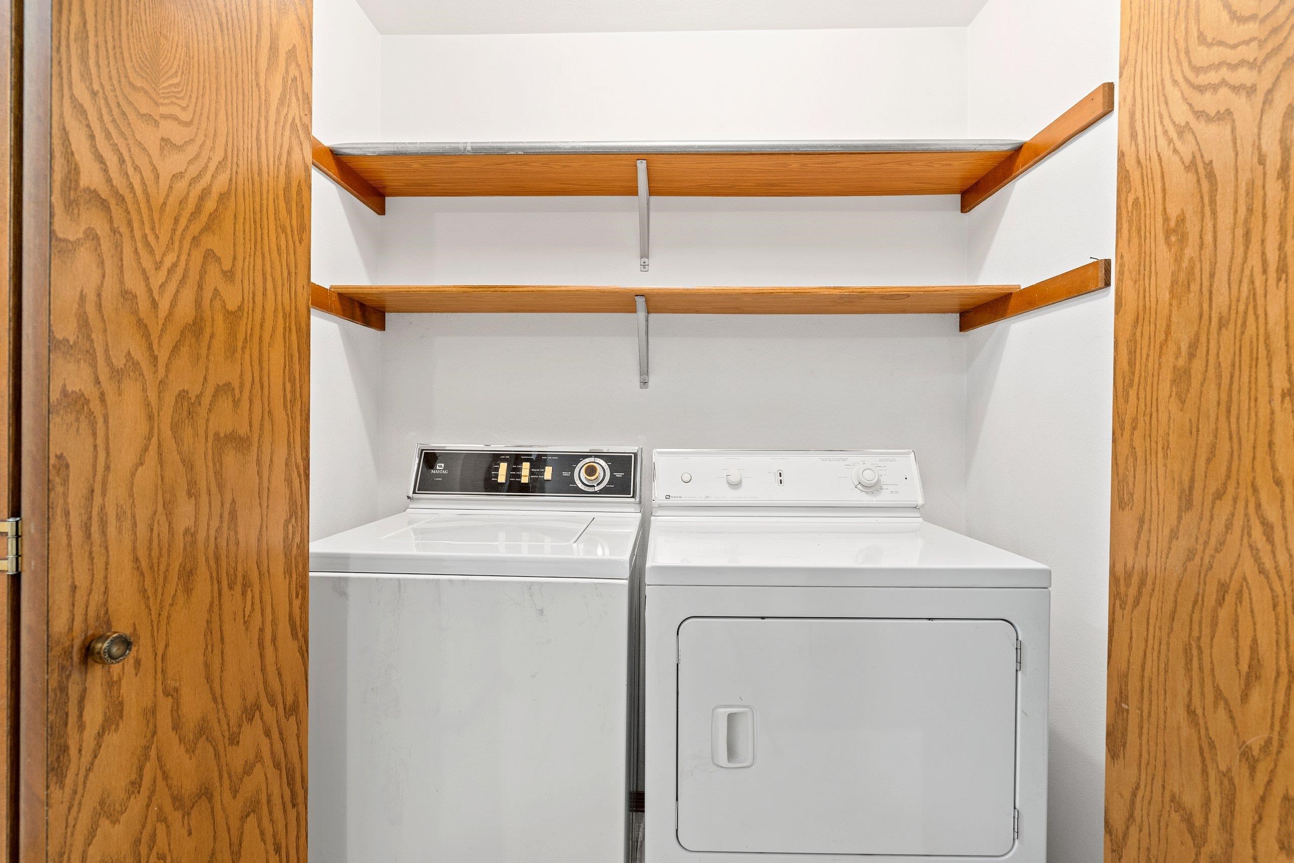 Appleton, Wisconsin 54914, United States, 2 Bedrooms Bedrooms, ,2 BathroomsBathrooms,Residential,Active,148956