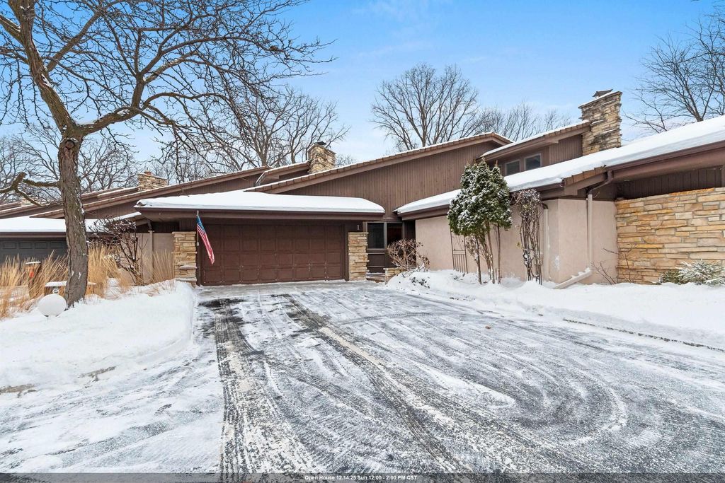 Photo of 2661 NORTHERN Road #I, APPLETON, WI 54914 (MLS # 50315054)