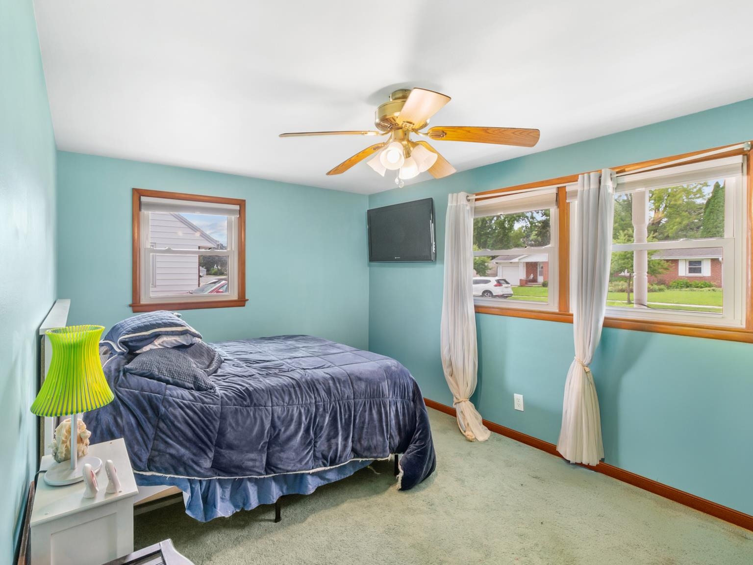 Green Bay, Wisconsin 54304, United States, 3 Bedrooms Bedrooms, ,2 BathroomsBathrooms,Residential,Active,195522