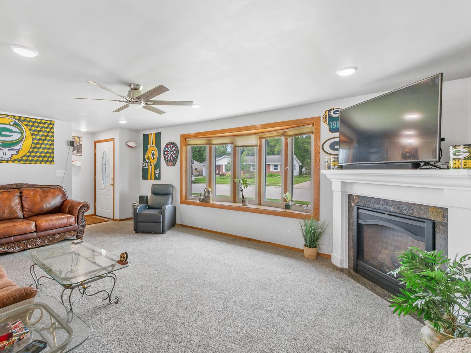 Green Bay, Wisconsin 54304, United States, 3 Bedrooms Bedrooms, ,2 BathroomsBathrooms,Residential,Active,195522